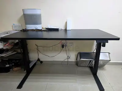 Adjustable table