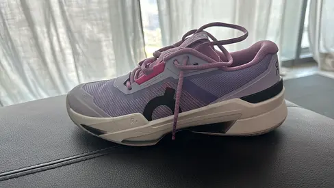 ON Roger Pro Fire Tennis/Padel shoes