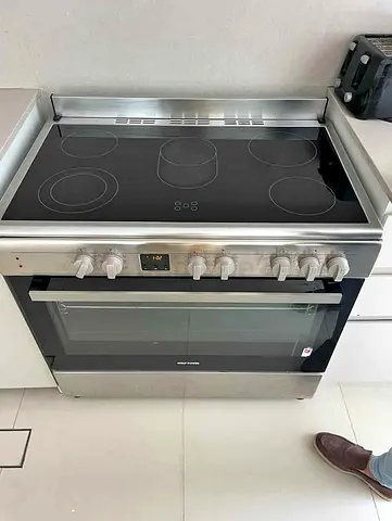 Wolf Power Electric Cooker 90x60cm With Oven Good condition