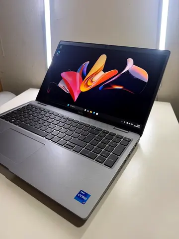 Dell Precision 3581 Mobile Workstation - Core I9-13900H - RTX2000 ADA 8GB