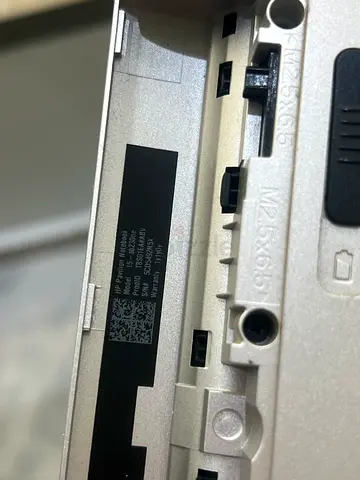HP Pavilion Notebook 15-ab230ne bottom case / chassis part (silver) - used