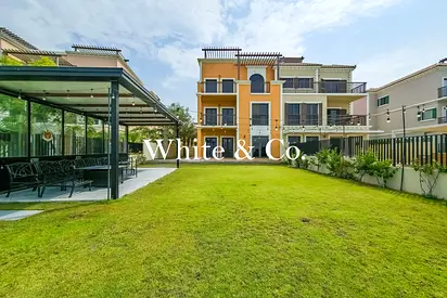 SEA & SKYLINE VIEW | BEACH ACCESS | VACANT