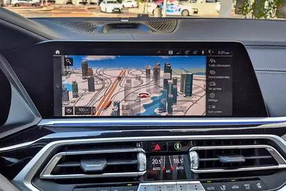 2022 BMW X7 thumbnail 15
