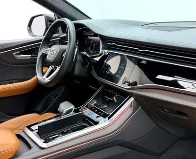 2022 AUDI RS Q8 照片 7