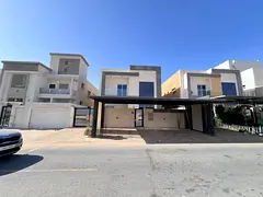 🏡 Villa for rent in Al Zahia – Ajman 🏡 ✨ Prime location – Emirati electricity 🔹 Consi