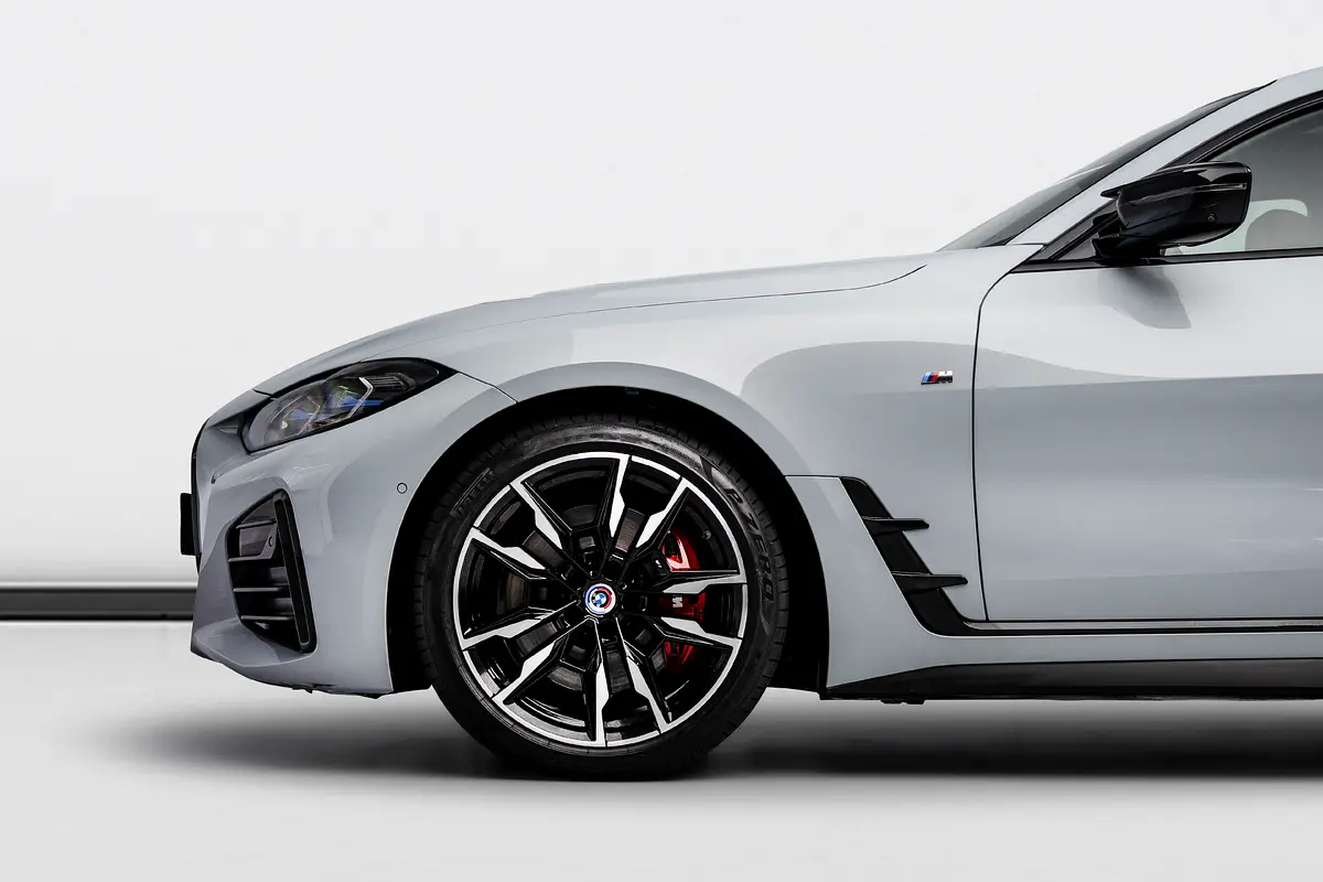 BMW 4-Series 2023