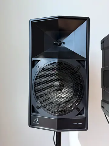 AlphaTheta WAVE-EIGHT 8” Bluetooth DJ Speaker with SonicLink