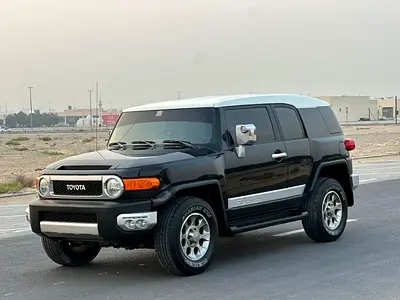 Toyota FJ Cruiser GXR 2013 GCC Specs