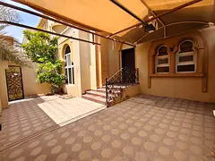 3 MASTER BEDROOM'S - PRIVATE ENTRANCE - SPACIOUS SIZE VILLA
