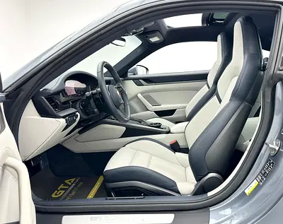 صورة مصغرة 11 لـ 2025 Porsche 911