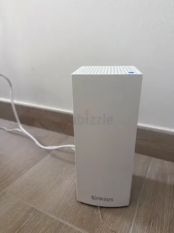 Linksys™ Model No. MX2000 Input 12V EF1.5A Wifi router