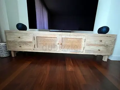TV unit