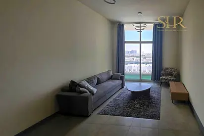 Vacant | Pool View | Furnished