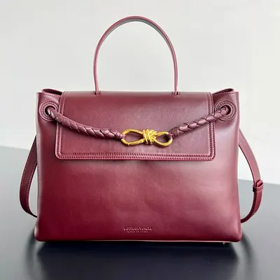 Bottega Veneta Ciao Ciao Medium Bag in Barolo Calfskin