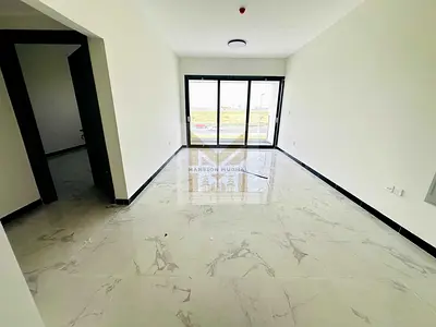 Brand new building//Luxury & Lavish 1-Br//Bright & Spacious//Balcony + Open View//4&6 Chqs
