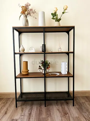 Shelving unit