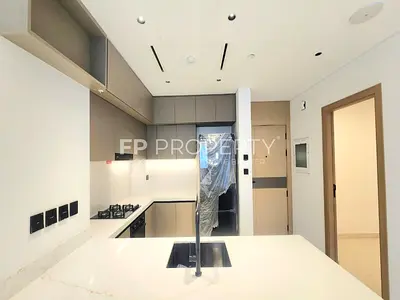 2BR WITH STUDY I QUALITY FINISHES I PRIME LOCATION