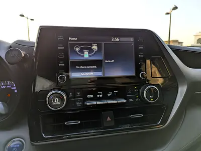 صورة 19 لـ 2020 Toyota HIGHLANDER