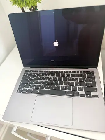 MacBook Air M1