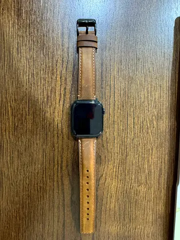 Apple Watch Series 10 42mm Jet Black - Neat Condition