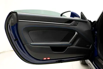 2023 Porsche 911 — миниатюра 17