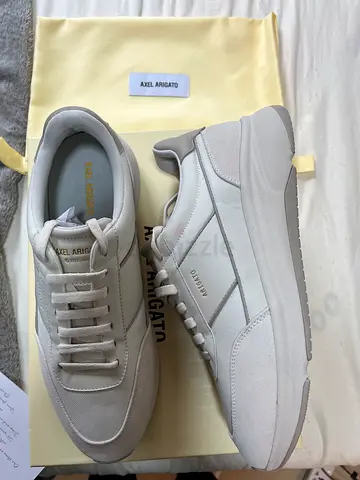 Axel Arigato Genesis Neo Runner (EUR46) Off White