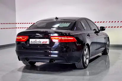 2016 Jaguar XE — фото 8
