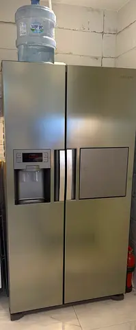 Samsung Side-by-Side Refrigerator with Water  Ice Dispenser - Good Working Condition