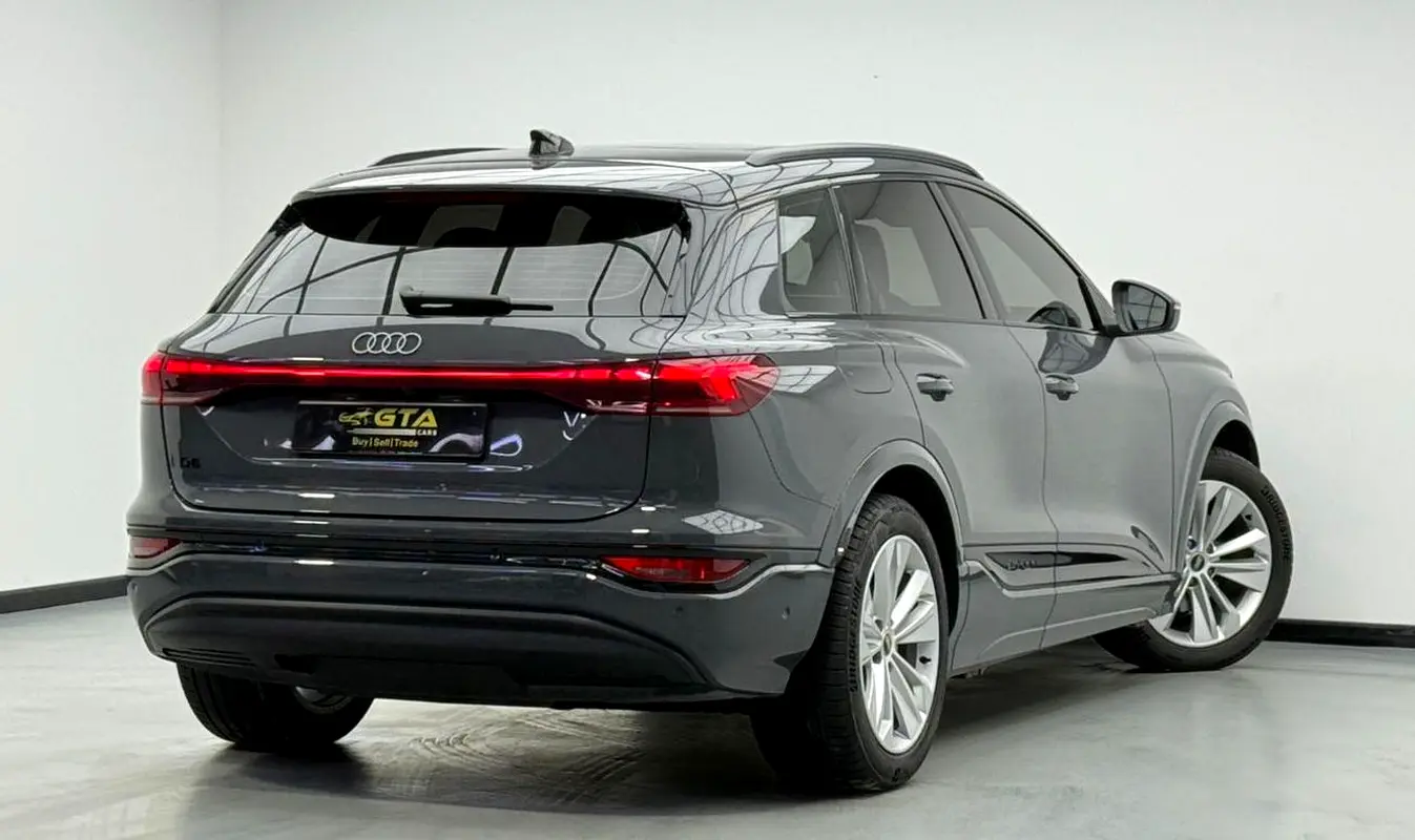 Audi Q6 e-tron 2025