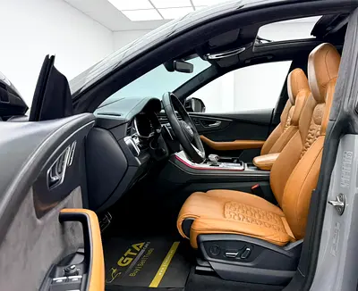 2022 AUDI RS Q8 照片 8