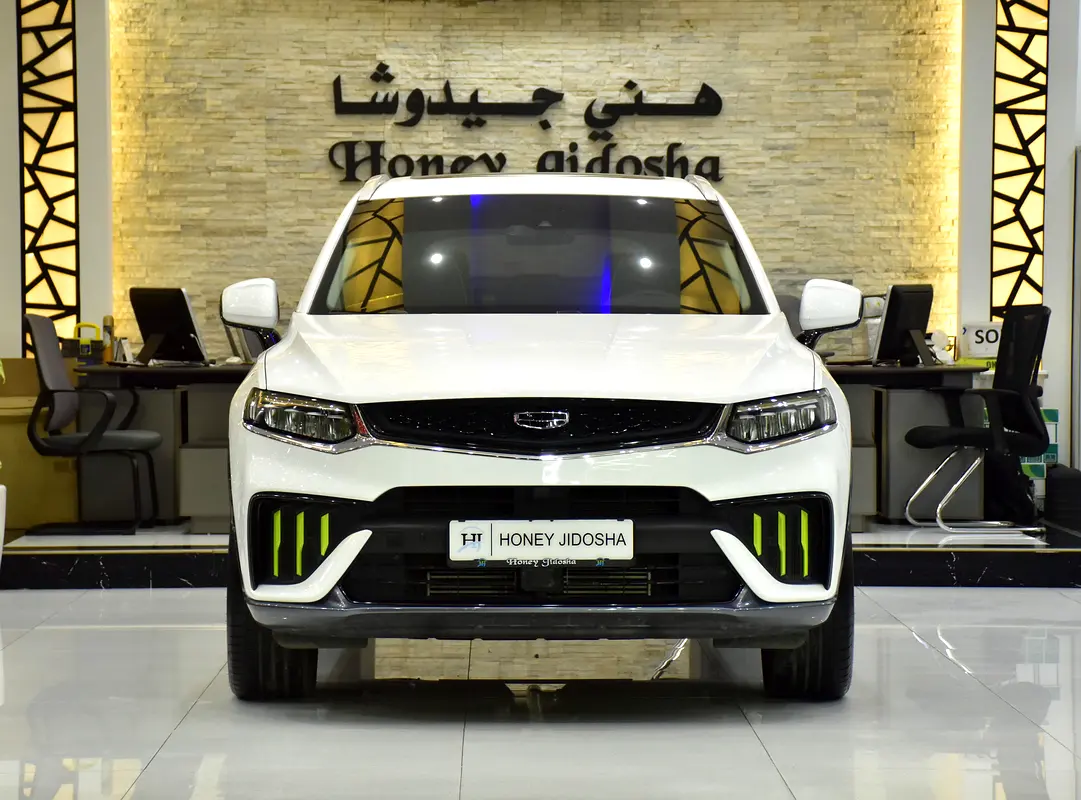 Geely Tugella 2024 — photo 1 of 15