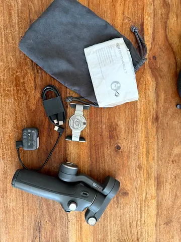 DJI OSMO MOBILE 7