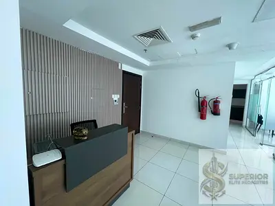 EXCLUSIVE | Fitted Office | Chiller Free