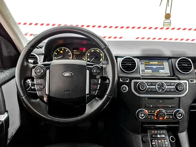 2015 LAND Rover LR4 — фото 10
