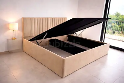 Modern new Queen size bed hydraulic storage bed double bed family bed Queen bed strong good Quality