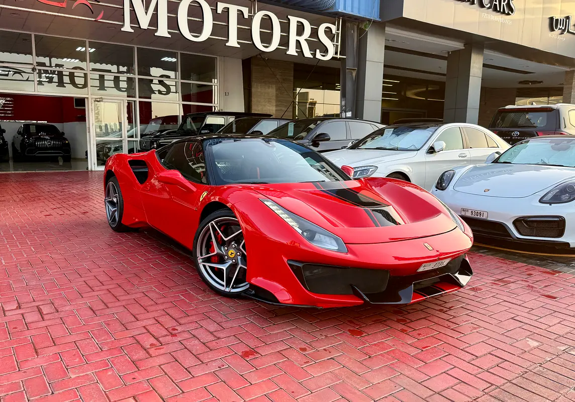 Ferrari 488 GTB 2016 — photo 1 of 9