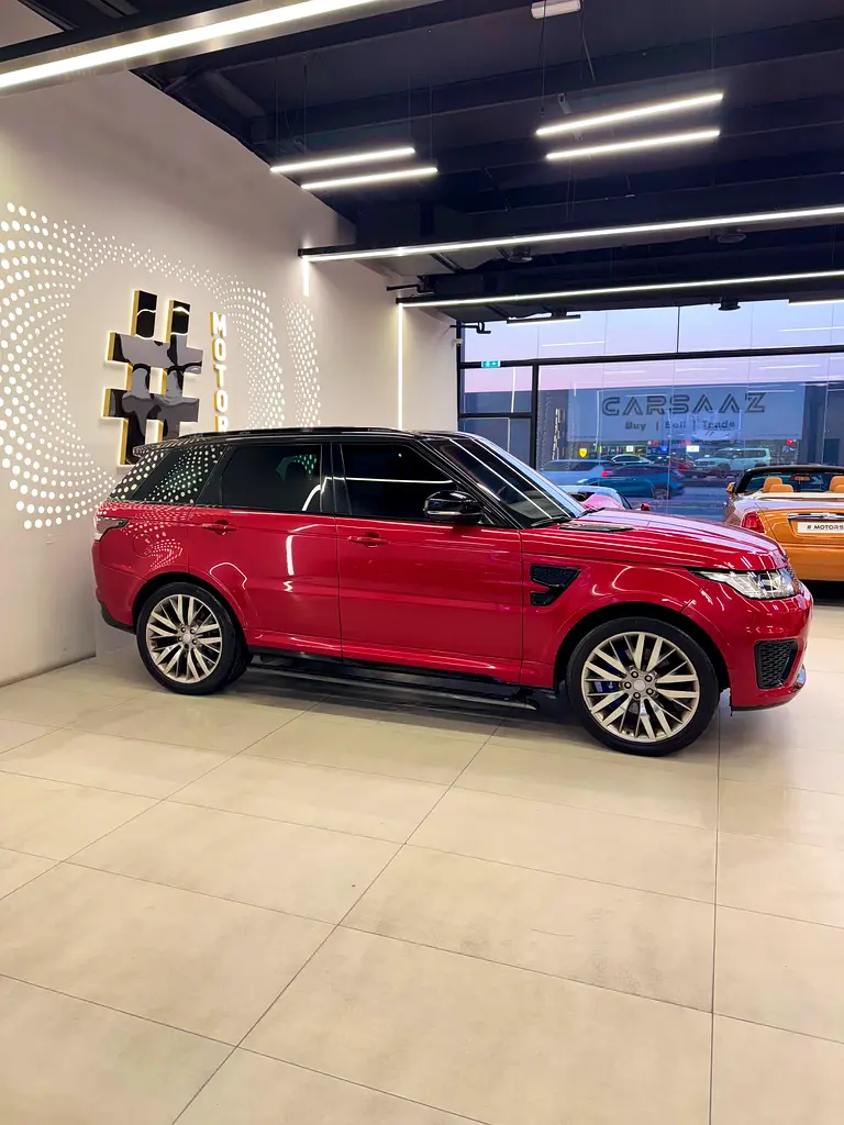 Land Rover Range Rover Sport 2016 — photo 1 of 20