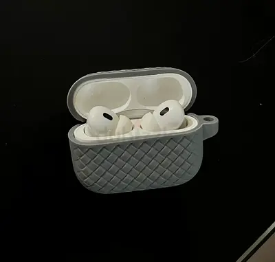 Apple AirPods Pro 2 | Magsafe Charging Case