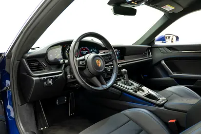 2023 Porsche 911 — миниатюра 8