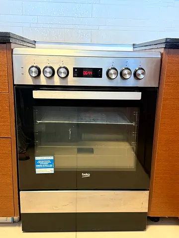 Built-in Beko Electric Oven - Stainless Steel, Good Working Condition