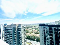 VACANT - READY TO MOVE IN - GOOD LOCATION