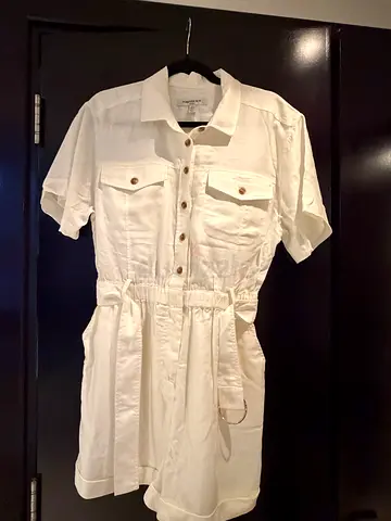 Ladies white playsuit Forever New size 10