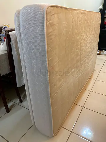 Double layer spring mattress