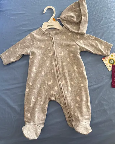 FREE Baby Clothes (newborn to 3 month) – Unisex, 100% COTTON