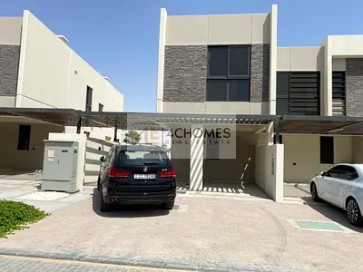 Huge Single Row 3 BR Unit Maids Room Priavte Lawn