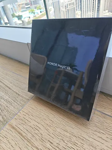 HONOR Magic V6 – Sealed Box | 512GB | 16GB RAM | Red | TDRABrand new, never opened. Factory sealed .