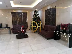 NO COMMISSION l Upgraded apartment , Unfurnished 2BR Apartment | Spacious Layout l 4 Cheques l Dubai