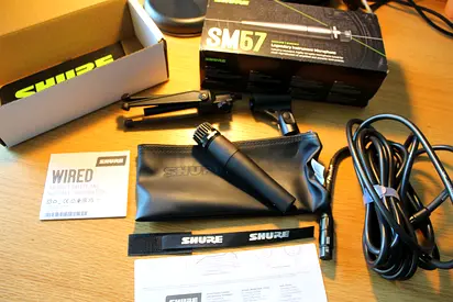 Shure SM57 BUNDLE - Cardioid dynamic microphone + mini sand + clamp + fender cable (ALL NEW)