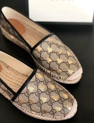 Gucci Bee Supreme Canvas Espadrille Flats - Beige/Brown, Size 36 Euro, Used Once, Unwanted gift.