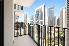 Luxurious Community | Mid-Floor | Vacant Unit — 2